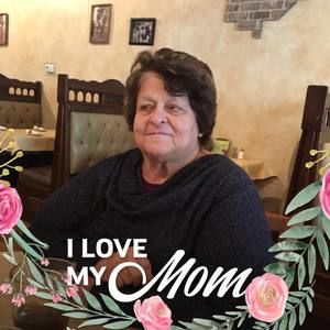 Meet your Posher, Ramona